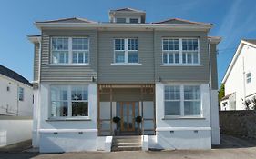 Falmouth Bay Guest House